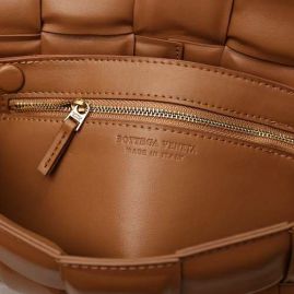 Picture of Bottega Veneta Lady Handbags _SKUfw152381508fw